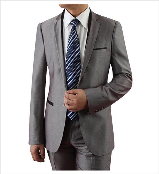 定制西服要留意哪些細節?體型非標的人挑選西服有什么講究？